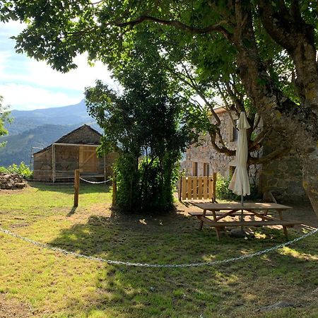 Tiny House De Tempoyrac Villa La Rochette  ภายนอก รูปภาพ