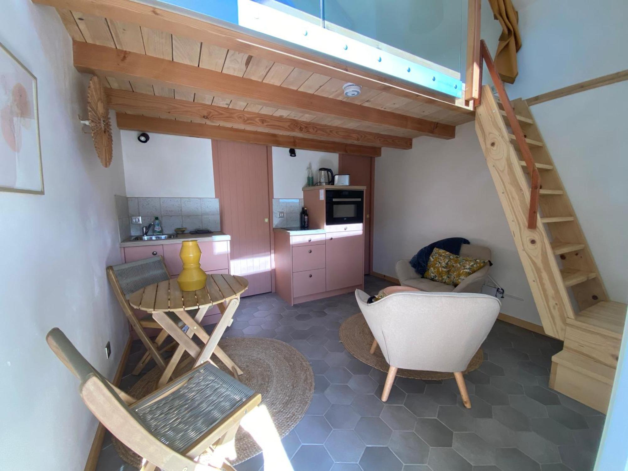 Tiny House De Tempoyrac Villa La Rochette  ภายนอก รูปภาพ